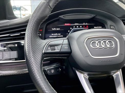 Used 2021 Audi SQ7 Premium Plus w/ Executive Package AWD/4WD image 11