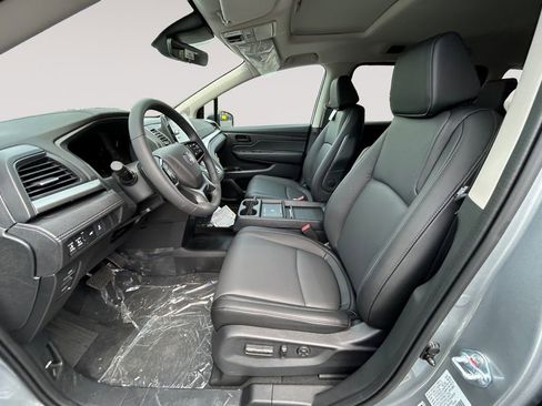 New 2026 Honda Odyssey EX-L image 9