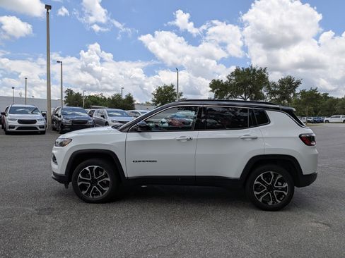Certified 2023 Jeep Compass Limited AWD/4WD image 6