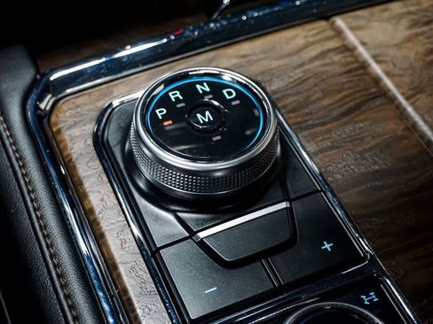 Used 2019 Ford Expedition Platinum image 54