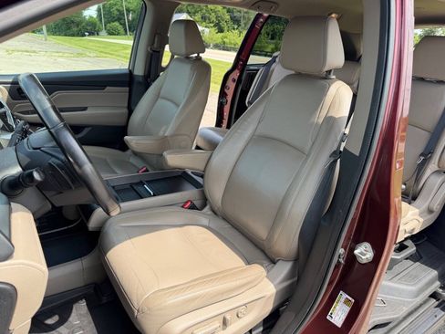 Used 2018 Honda Odyssey EX-L image 11