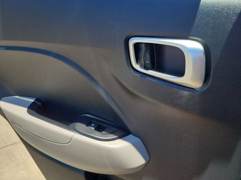 New 2026 Hyundai Venue SEL FWD image 25
