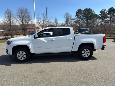 Used 2019 Chevrolet Colorado W/T w/ WT Convenience Package image 9