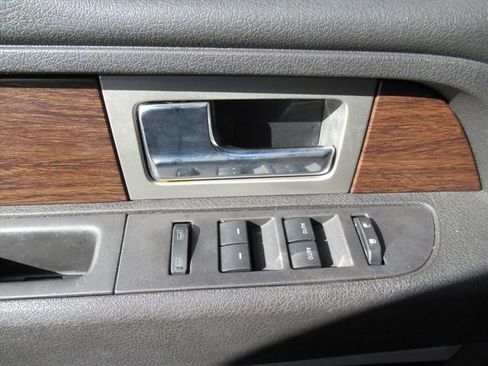 Used 2014 Ford F150 Lariat w/ Equipment Group 501A Mid RWD image 21