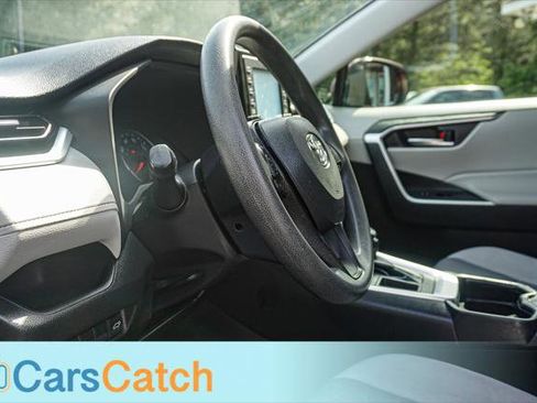 Used 2019 Toyota RAV4 XLE w/ Convenience Package image 21