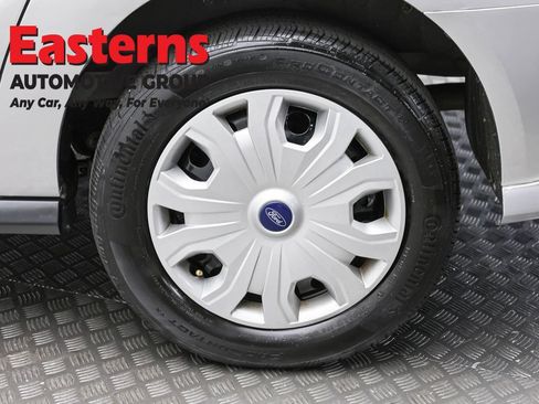 Used 2021 Ford Transit Connect XLT FWD image 8