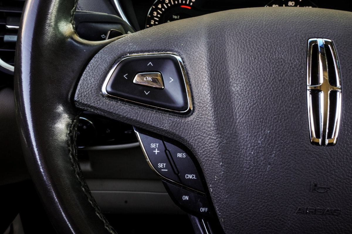 Used 2017 Lincoln MKX Reserve FWD image 30