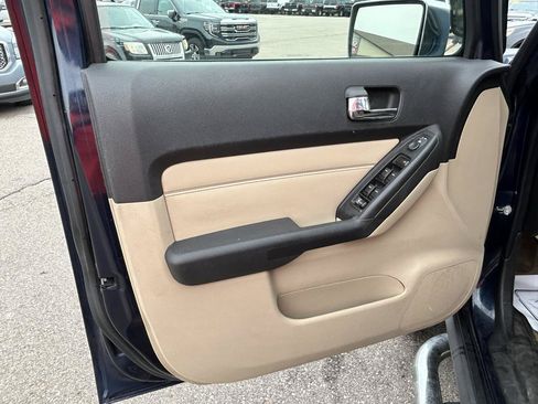 Used 2008 HUMMER H3 Luxury AWD/4WD image 13