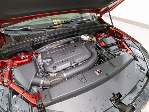 Used 2022 Buick Envision Avenir w/ Technology Package II image 37