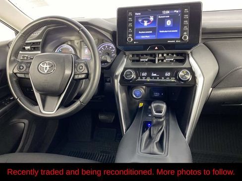 Used 2021 Toyota Venza LE AWD/4WD image 12
