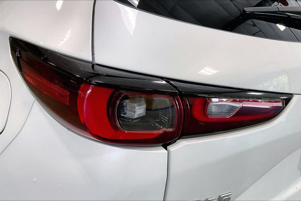 Used 2024 MAZDA CX-5 Carbon Edition AWD/4WD image 24