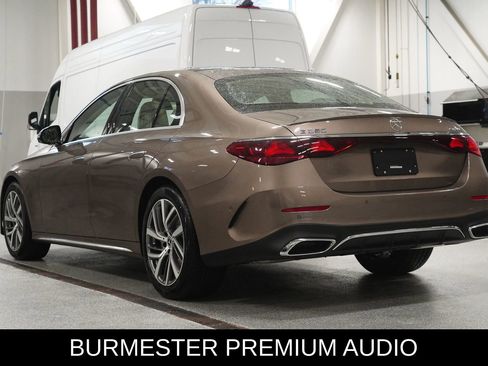 New 2026 Mercedes-Benz E 350 4MATIC Sedan image 7