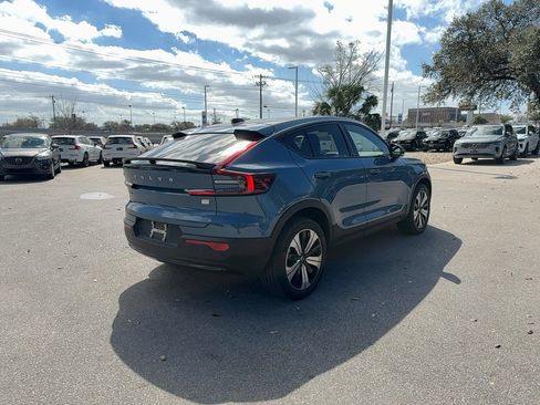 Certified 2023 Volvo C40 Recharge Core image 8