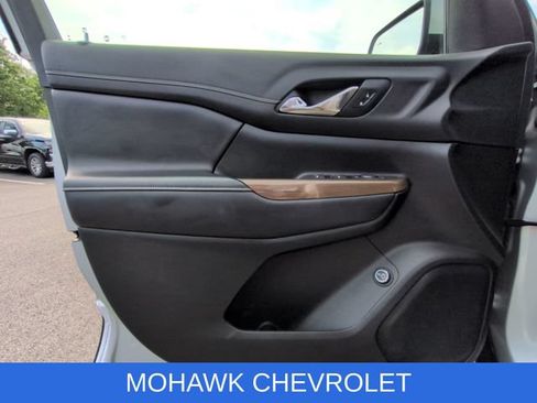 Used 2019 GMC Acadia SLE w/ Driver Alert Package I AWD/4WD image 21