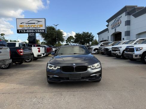 Used 2017 BMW 330i Sedan RWD image 42