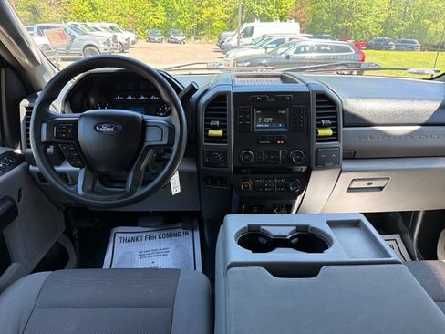 Used 2017 Ford F250 XL w/ STX Appearance Package AWD/4WD image 13