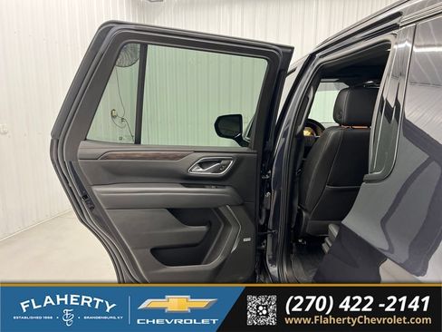 Used 2022 Chevrolet Tahoe Z71 AWD/4WD image 10