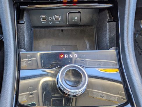 Used 2021 Jeep Grand Cherokee L Laredo w/ Luxury Tech Group I image 23