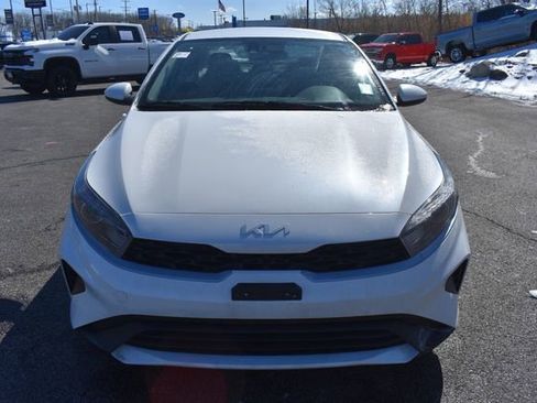 Certified 2023 Kia Forte LXS image 8