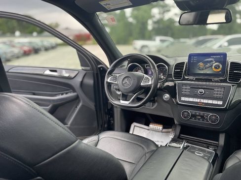 Used 2017 Mercedes-Benz GLE 43 AMG 4MATIC image 40