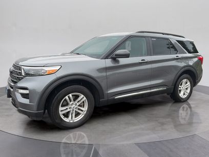 Certified 2023 Ford Explorer XLT w/ Equipment Group 202A