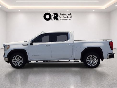 Used 2021 GMC Sierra 1500 SLT AWD/4WD image 3