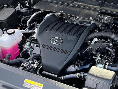 Used 2026 Toyota Highlander XLE AWD/4WD image 36