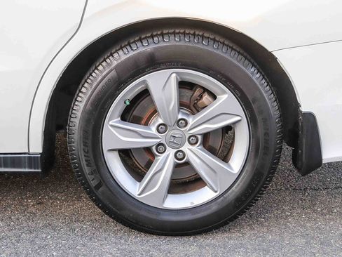 Used 2020 Honda Odyssey EX-L image 11