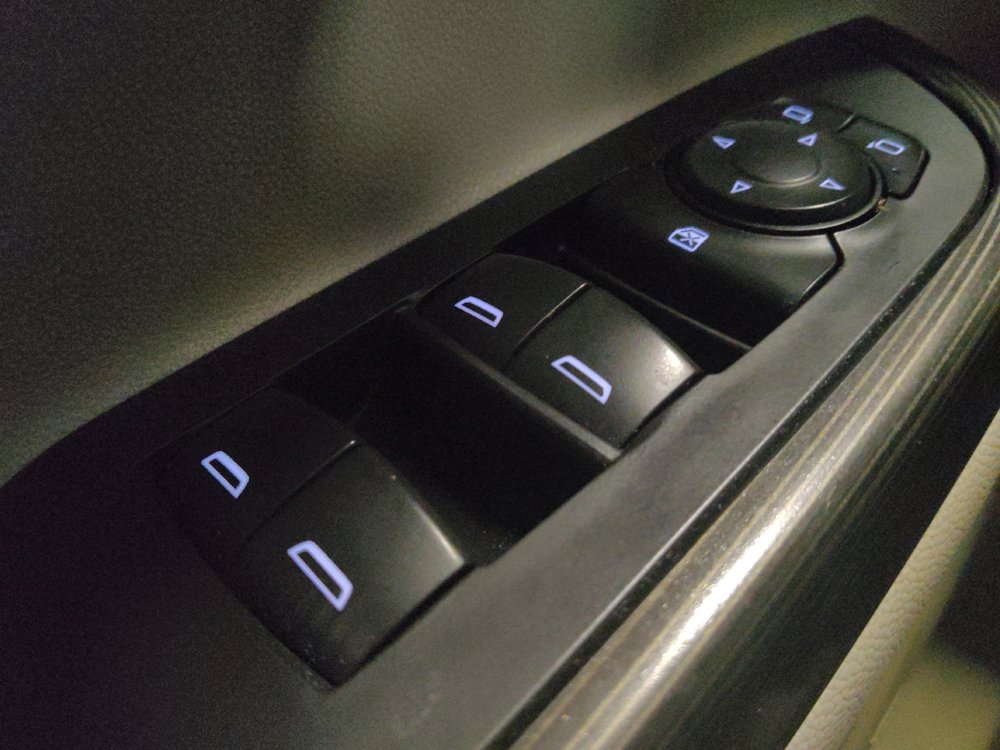 Used 2018 GMC Acadia SLT FWD image 27
