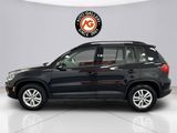 Used 2017 Volkswagen Tiguan S image 4