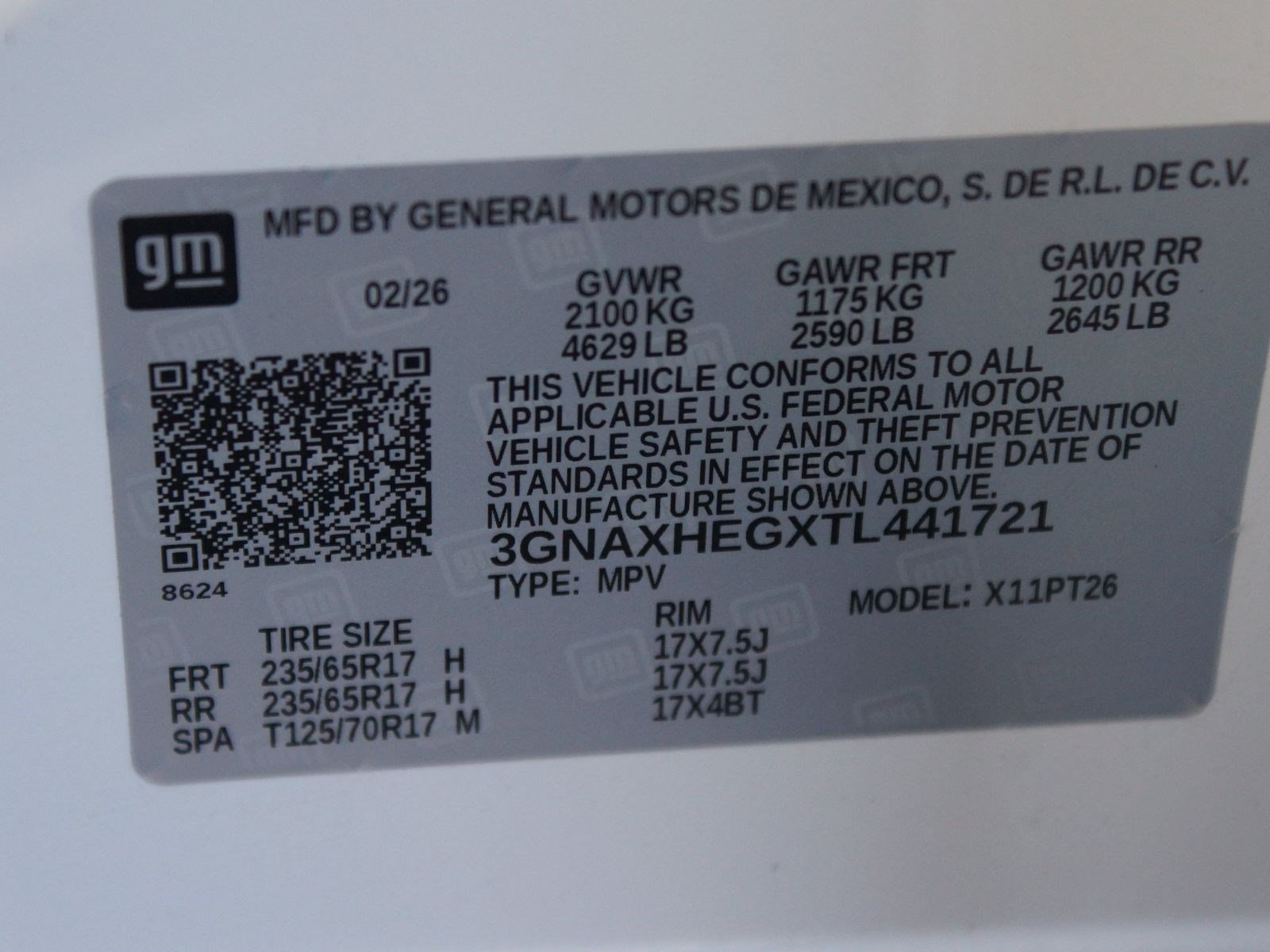 Used 2026 Chevrolet Equinox LT w/ Safety and Technology Package FWD image 24