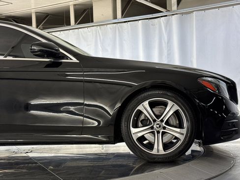 Used 2019 Mercedes-Benz E 300 image 37