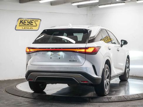 Used 2023 Lexus RX 350 Premium w/ Accessory Package (Z1) image 4