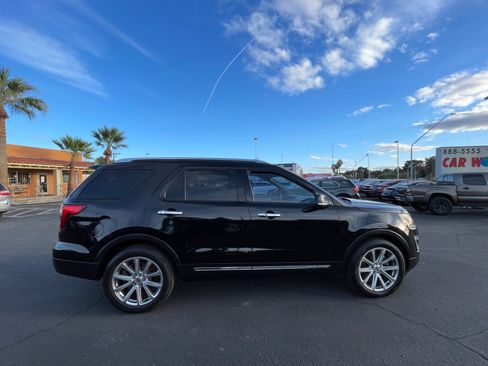 Used 2017 Ford Explorer Limited w/ Class II Trailer Tow Package image 6