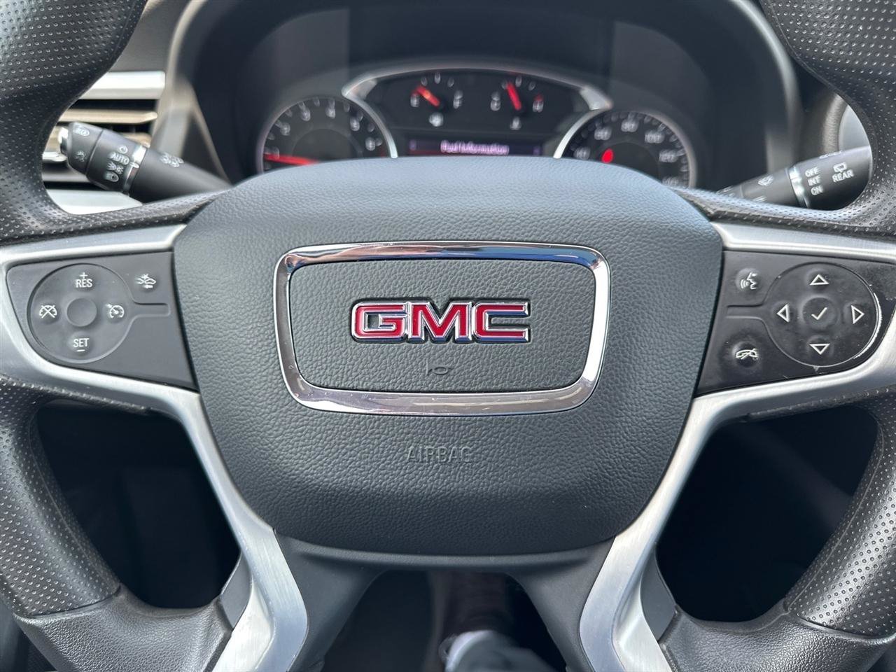 Used 2023 GMC Acadia SLE w/ Driver Convenience Package AWD/4WD image 29