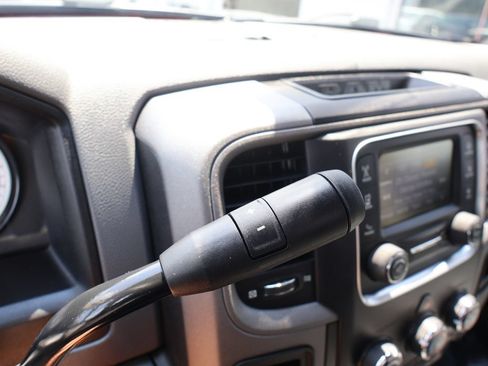Used 2018 RAM 2500 Tradesman w/ Chrome Appearance Group AWD/4WD image 16