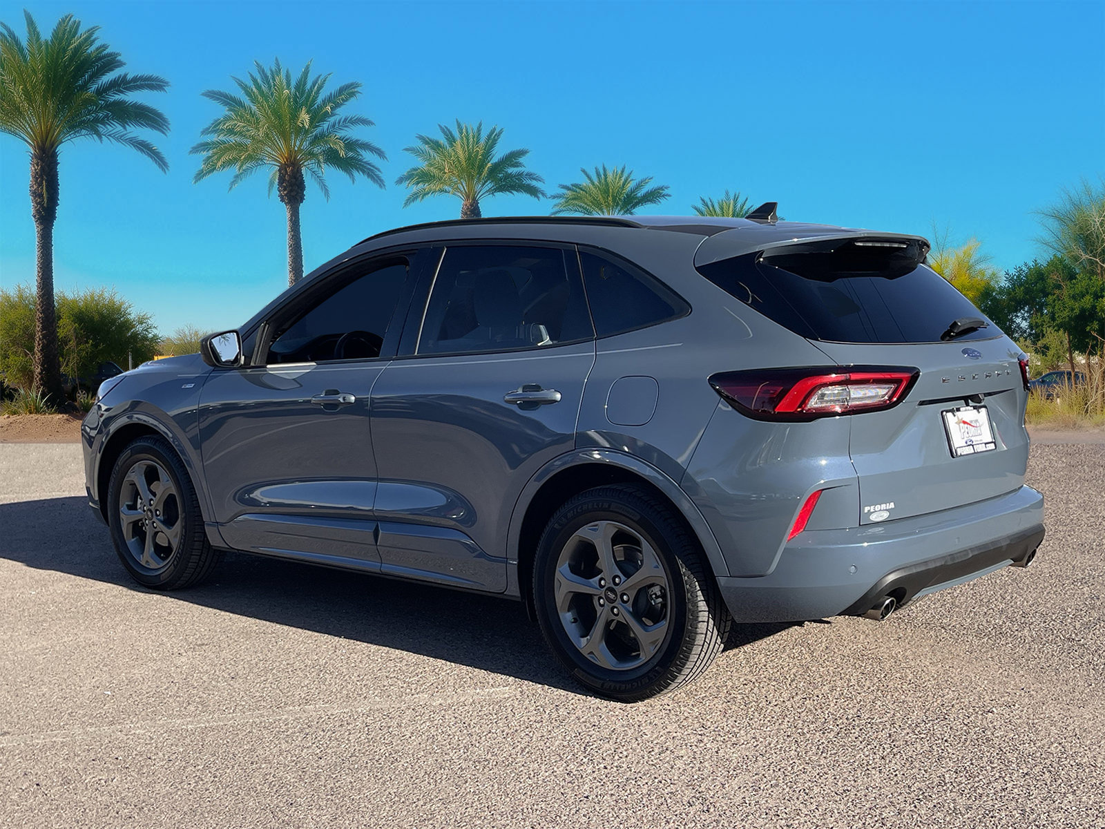 Certified 2023 Ford Escape ST-Line w/ Tech Pack #1 FWD image 3