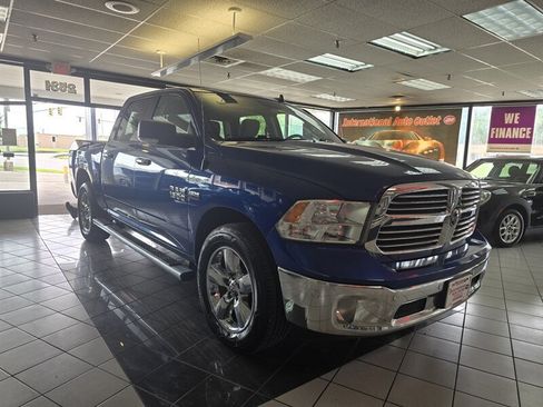Used 2016 RAM 1500 Big Horn AWD/4WD image 4