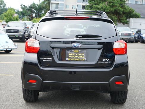 Used 2014 Subaru Crosstrek 2.0i Premium AWD/4WD image 4