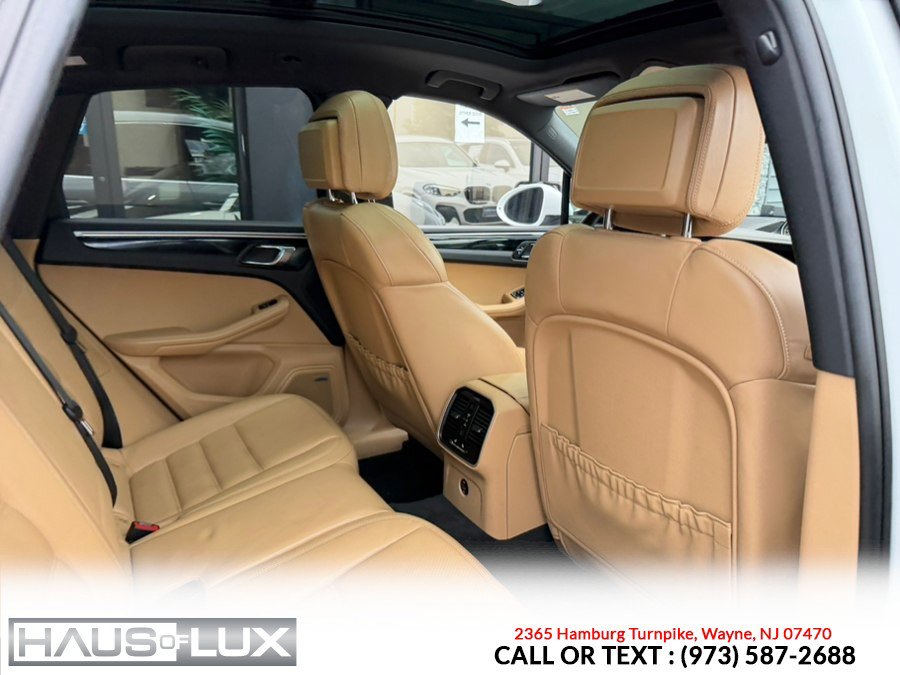 Used 2018 Porsche Macan S w/ Premium Package Plus AWD/4WD image 18