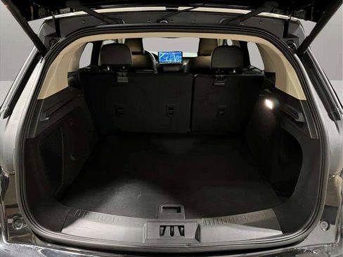 Certified 2023 Lincoln Corsair FWD w/ Rear Removable Package Tray image 23