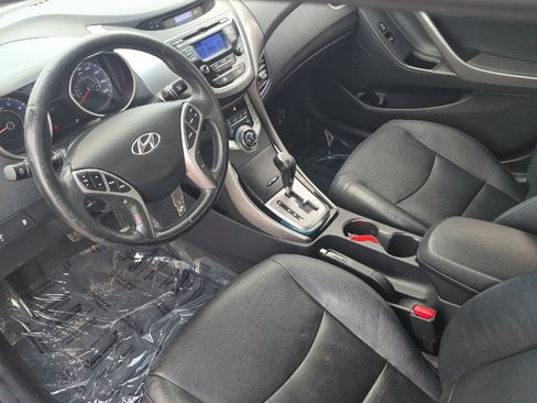 Used 2013 Hyundai Elantra Limited FWD image 9