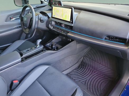 Used 2024 Toyota Prius Limited image 28
