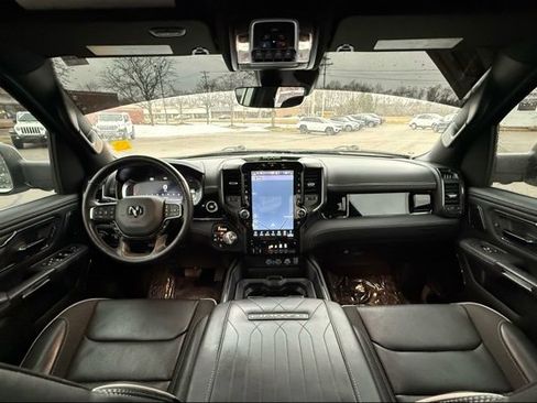 Used 2025 RAM 1500 Limited image 23
