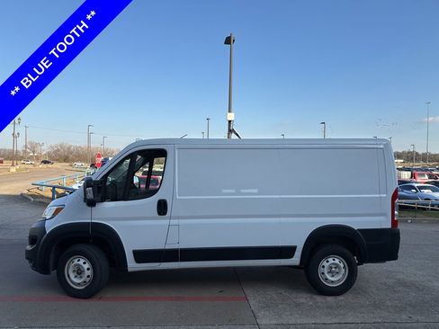 Used 2023 RAM ProMaster 2500 image 3