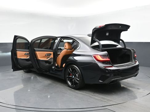 Used 2021 BMW M340i xDrive w/ Premium Package image 30