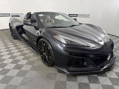 Used 2024 Chevrolet Corvette Z06 w/ Stealth Interior Trim Package image 39