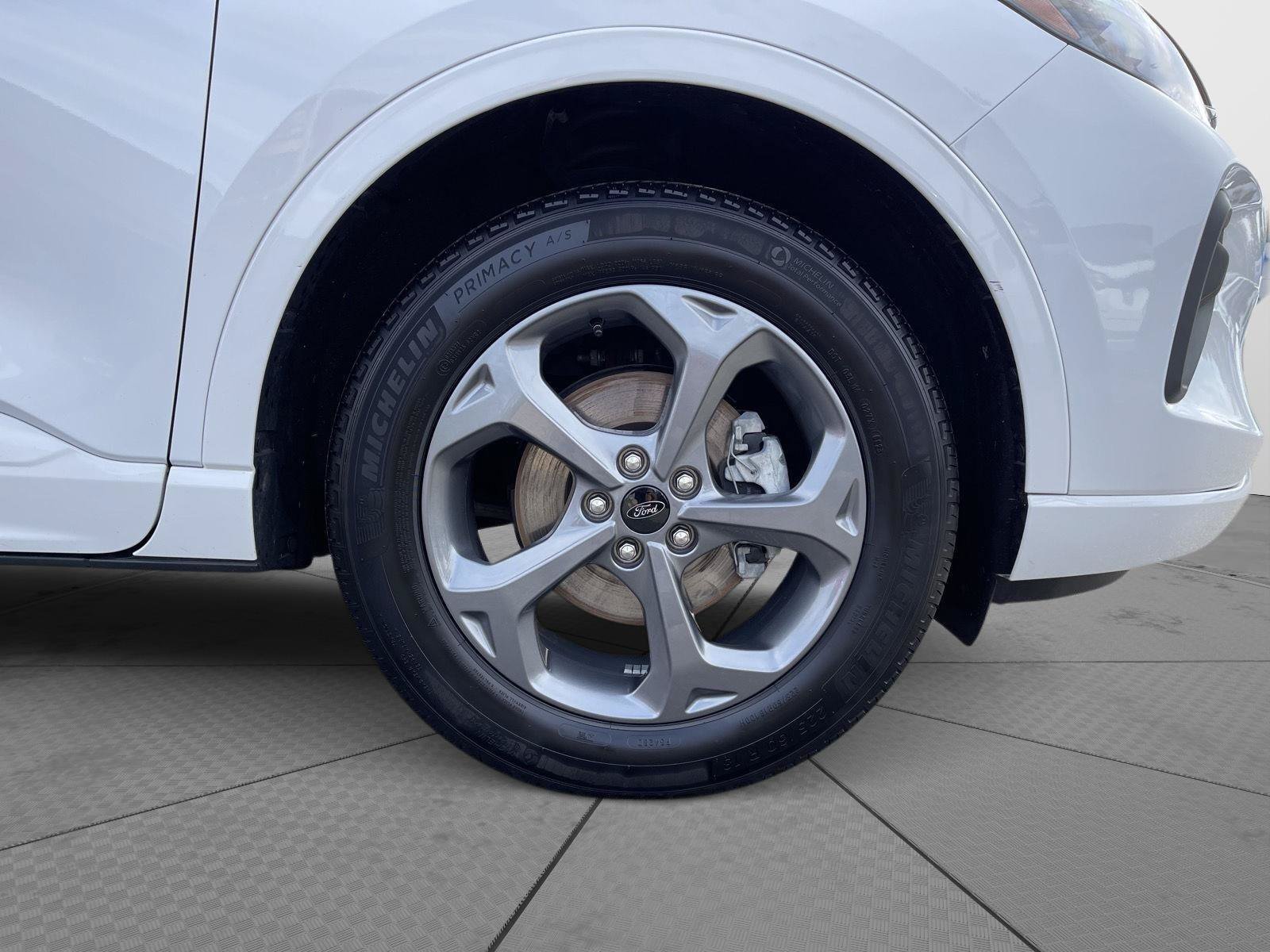 Used 2023 Ford Escape ST-Line w/ Tech Pack #1 AWD/4WD image 24