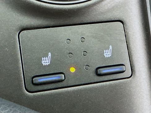 Used 2024 Toyota Camry SE image 17