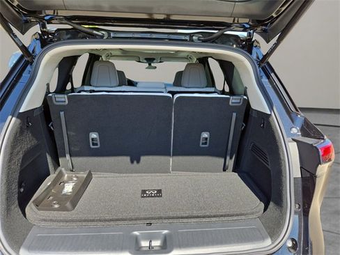 New 2026 INFINITI QX60 Luxe w/ Cargo Package image 12
